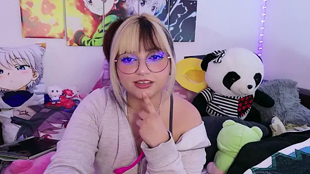 ZoeyDoll  online show from 04/25/26, 10:51