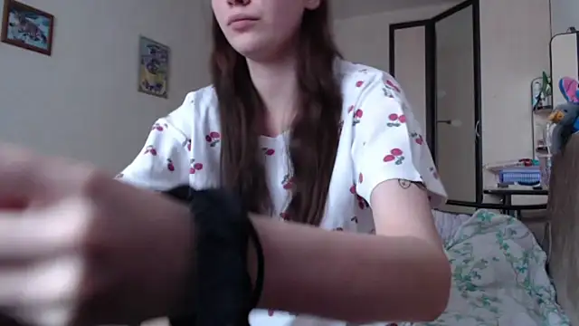PunyKnee online show from 04/22/26, 12:07