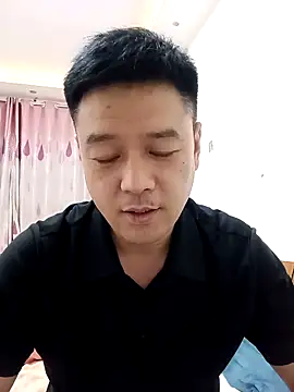 Snapshot of MM-VV888 chatting on 04/17/26, 03:37 MM-VV888 online show from 04/17/26, 03:37