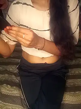 69Priyanka online show from 04/24/26, 05:59