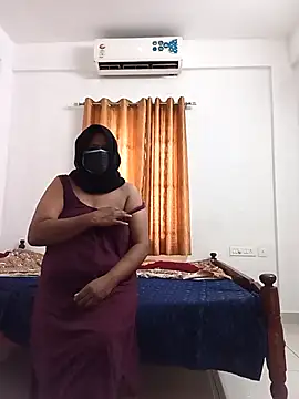 saliya190 online show from 04/07/26, 07:09