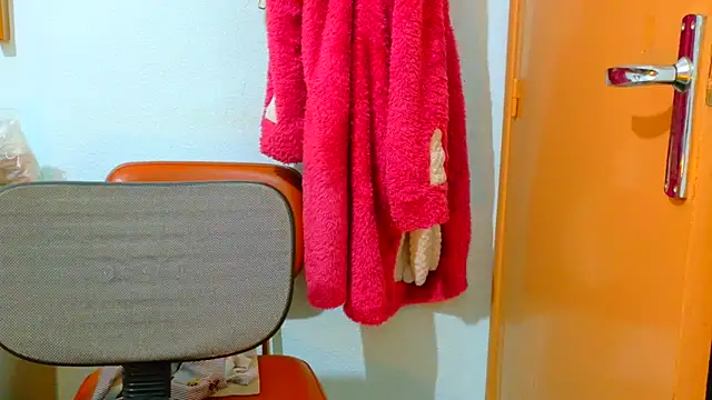 MojaditPussy online show from 04/13/26, 05:35