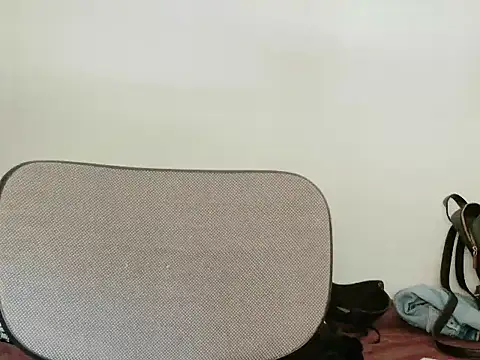 Snapshot of MojaditPussy chatting on 07/20/26, 12:51 MojaditPussy online show from 07/20/26, 12:51