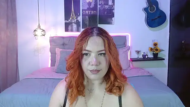 Snapshot of Srta_saraa chatting on 04/23/26, 02:35 Srta saraa online show from 04/23/26, 02:35