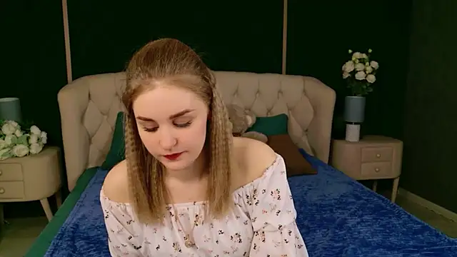 Molly Voses online show from 05/01/26, 08:35