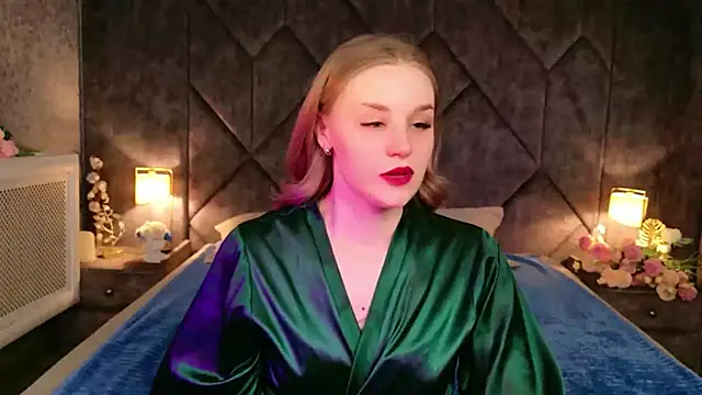 Molly Voses online show from 05/27/26, 09:01