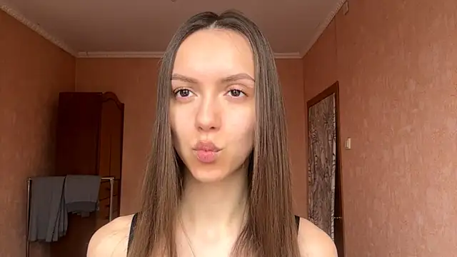 BrandyNorthcott online show from 04/21/26, 02:37