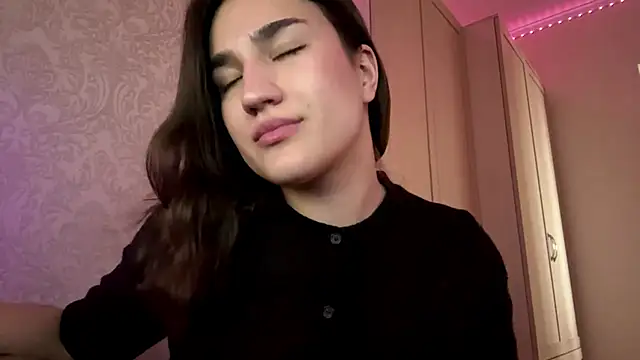 Mary Nitherson online show from 04/13/26, 09:26