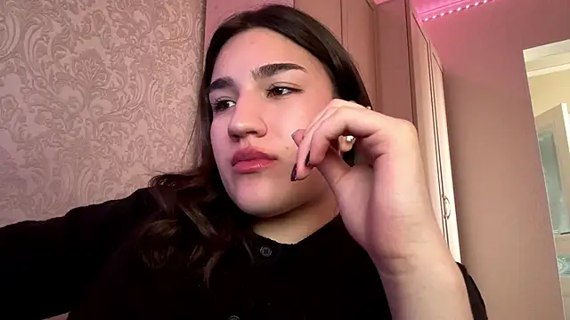 Mary Nitherson online show from 04/19/26, 08:46