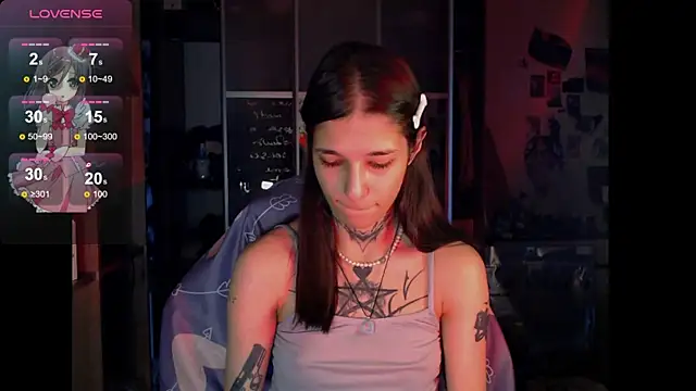 Kelly Xenny online show from 04/21/26, 10:21