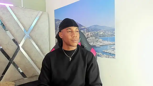 Snapshot of axel_silva4 chatting on 04/07/26, 07:47 axel silva4 online show from 04/07/26, 07:47