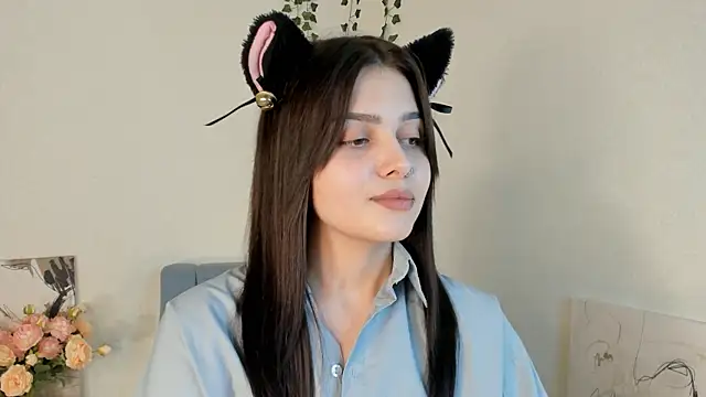 MarianneAuvil online show from 04/15/26, 07:58