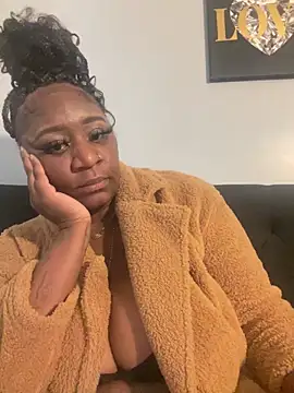 amberchill26 online show from 04/23/26, 02:30