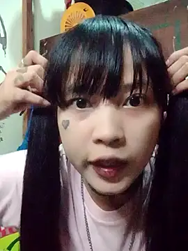 Snapshot of XShihoniLahgi chatting on 05/21/26, 10:44 XShihoniLahgi online show from 05/21/26, 10:44