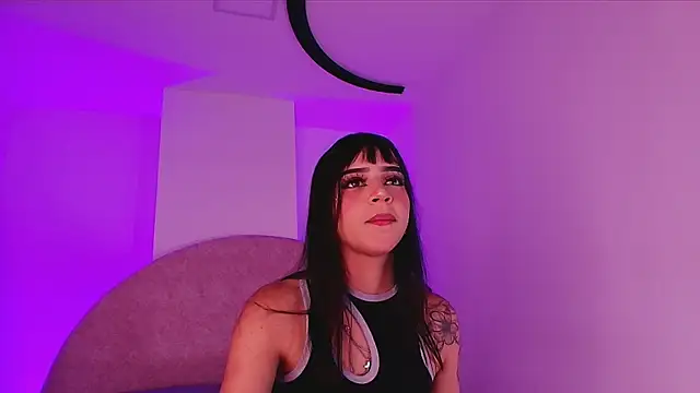 kira dll online show from 06/18/26, 11:58