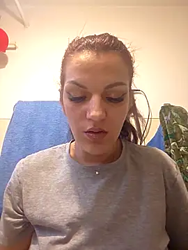 SweetMomy  online show from 04/21/26, 06:31