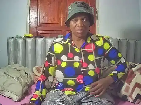 Snapshot of JoyceQueen7 chatting on 04/06/26, 09:05 JoyceQueen7 online show from 04/06/26, 09:05