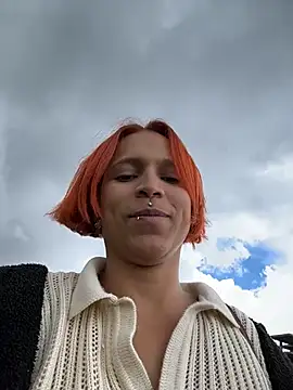 Mia 0-4 online show from 06/16/26, 05:37