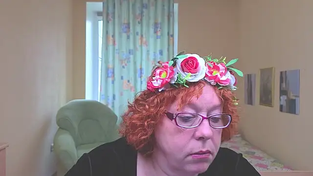 Fara Flutte online show from 04/21/26, 05:25