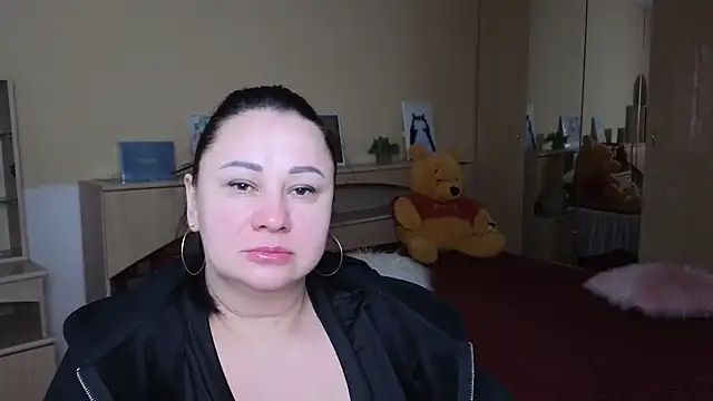 Mia Misteryy online show from 04/14/26, 06:08