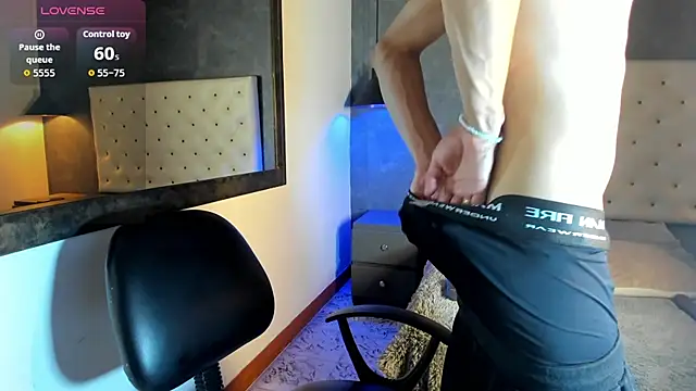 Jara Chick online show from 04/16/26, 08:31