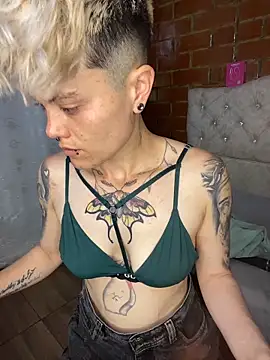 Snapshot of Megan-c chatting on 06/16/26, 12:13 Megan-c online show from 06/16/26, 12:13