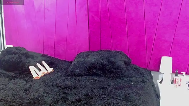 sharlot sexi online show from 04/09/26, 06:19