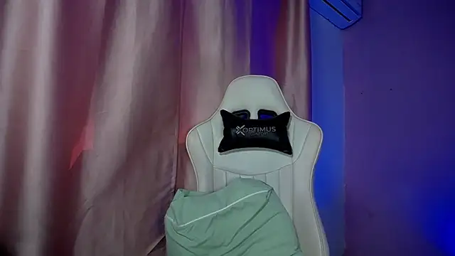 Amir guy  online show from 05/30/26, 07:22