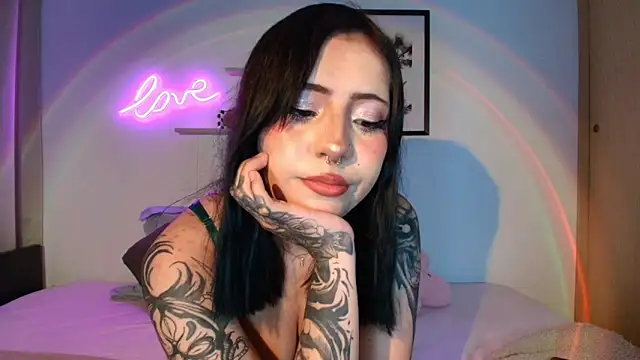 Its  Alice online show from 04/15/26, 02:29