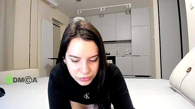 Snapshot of Candy48 chatting on 12/18/24, 10:13 Candy48 online show from 12/18/24, 10:13