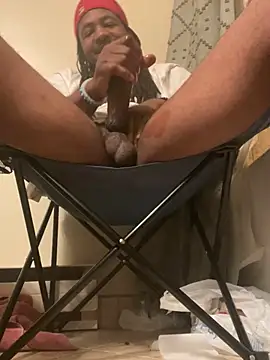 Daddyandmama22 online show from 05/05/26, 11:57