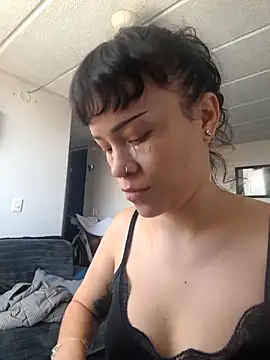 seijaku  online show from 04/22/26, 03:13