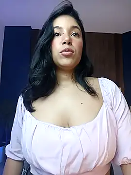 BrendaBloom  online show from 05/03/26, 12:11
