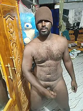 bigandhuge45 online show from 06/17/26, 02:40