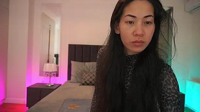 YunaYum online show from 04/23/26, 07:16