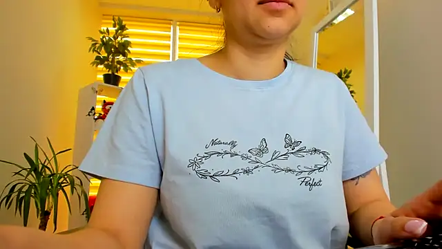 Tianniaa online show from 04/18/26, 08:18