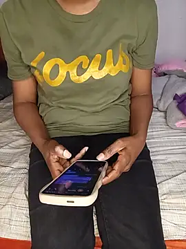 MsCutie online show from 04/19/26, 01:10