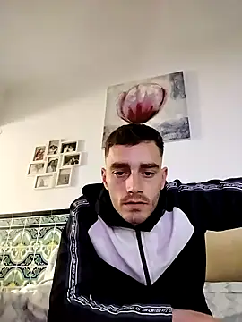 locuraypasion00 online show from 04/07/26, 01:22