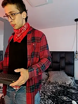 MARCO RUSH online show from 04/18/26, 01:15