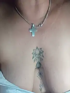 Carolinamascara online show from 05/13/26, 03:04