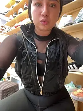 mariana-0306 online show from 04/19/26, 06:32