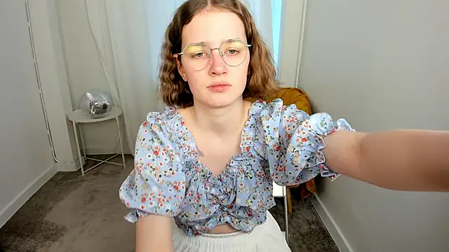 FreeHarmony  online show from 04/28/26, 03:06