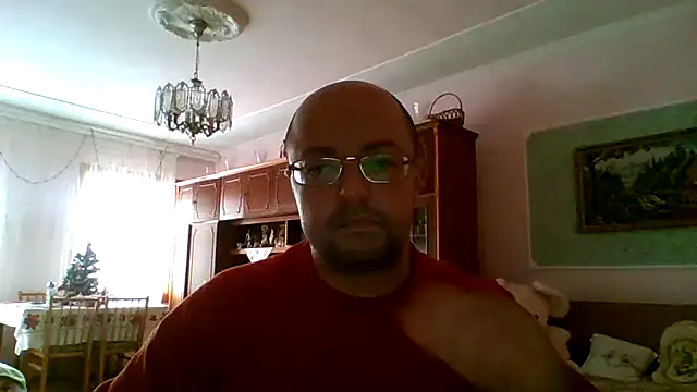 Luceriusbigass online show from 12/14/24, 11:29