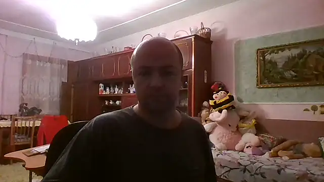 Luceriusbigass online show from 11/05/25, 06:30