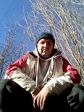 Luceriusbigass online show from 12/15/25, 11:25