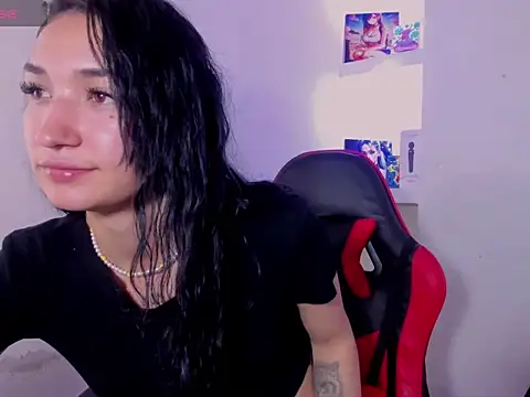 Snapshot of Noah_carter16 chatting on 04/08/26, 11:43 Noah carter16 online show from 04/08/26, 11:43