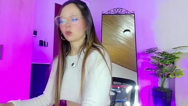 Gabbie Danger online show from 04/20/26, 11:46