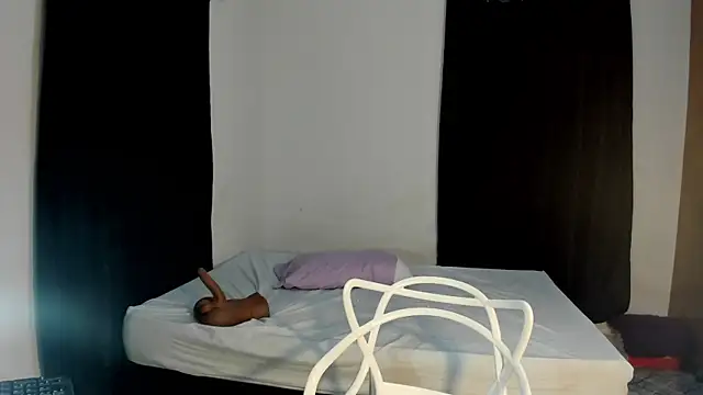 aisshalee online show from 06/15/26, 08:55