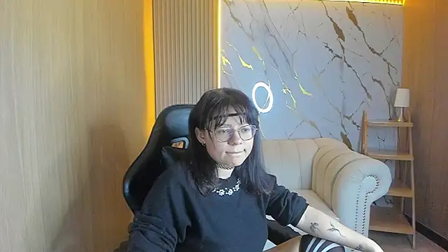 Amara tf online show from 04/15/26, 04:08