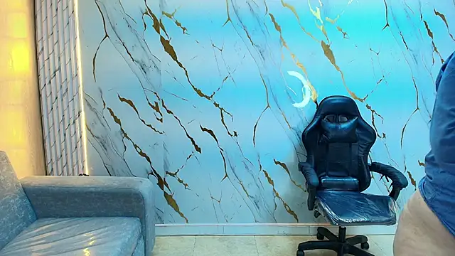 Sasha tf online show from 04/21/26, 01:42